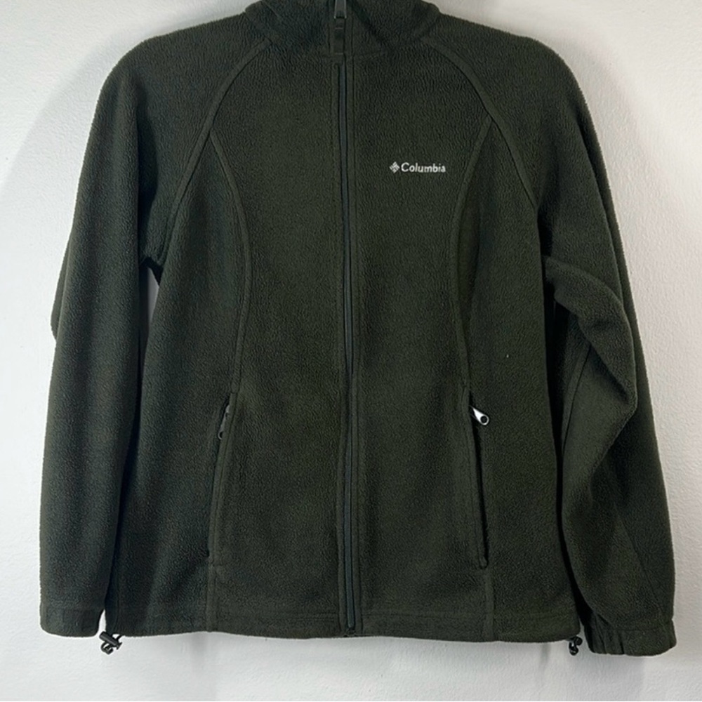 COLUMBIA Women’s Size S Green Fleece Zip up Jacket. Front pockets